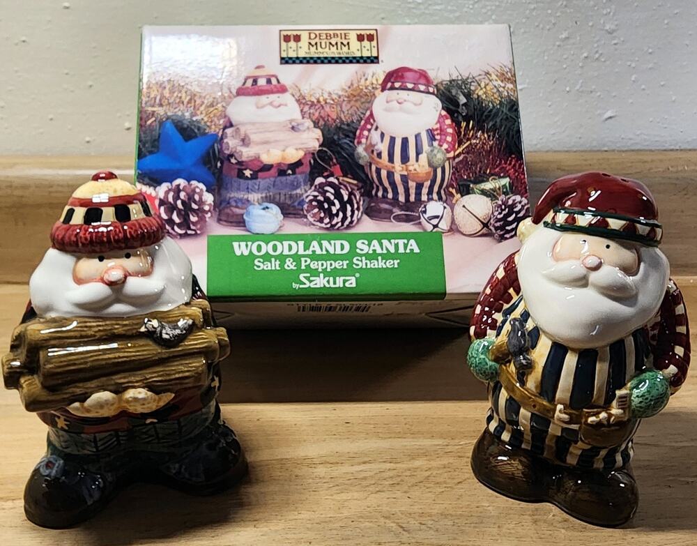 Debbie Mumm Sakura Woodland Santa Salt And Pepper Shakers Christmas Holiday NOS